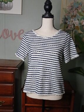 Green Envelope Short Sleeve Top S